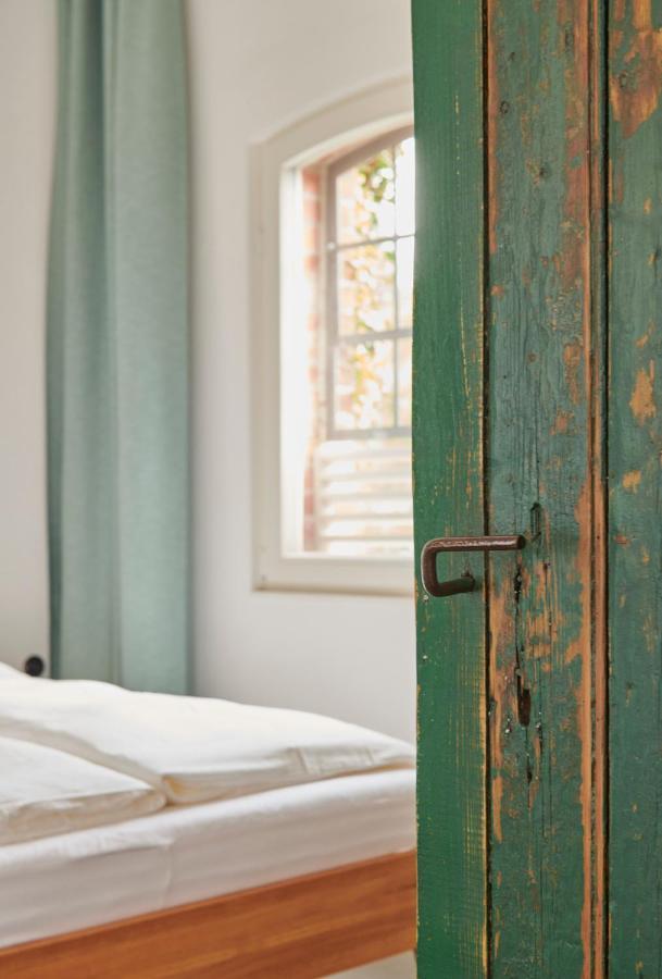 Re~Barn - Modern Country Stay Essel Dış mekan fotoğraf